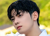Nam thần điển trai Cha Eun Woo của Biệt đội siêu khờ đình đám trên Netflix
